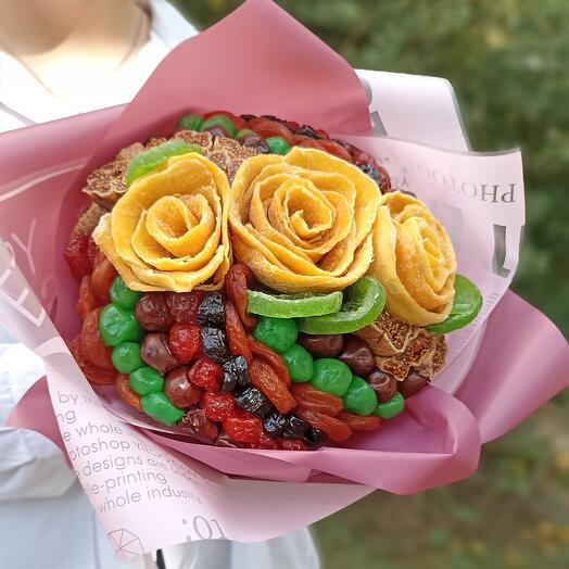 Букет из сухофруктов