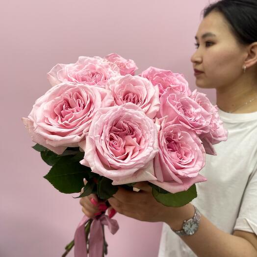 Ramo de 9 fragantes rosas francesas 💕