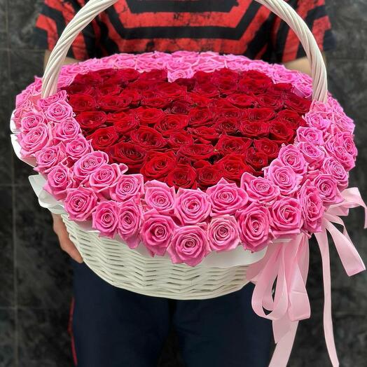 Basket of Red   Pink Roses