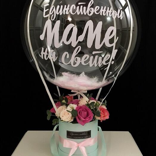 Шар с розами Единсвеннлй МАМЕ