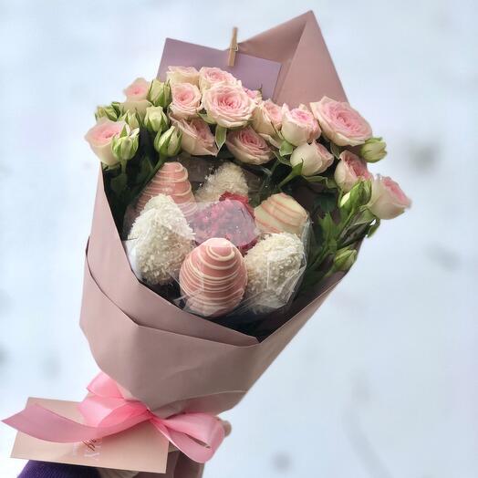 Bouquet with strawberries and roses