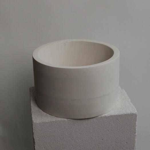 Кашпо бетонное