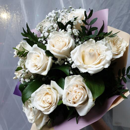 Ramo de "11 rosas blancas"