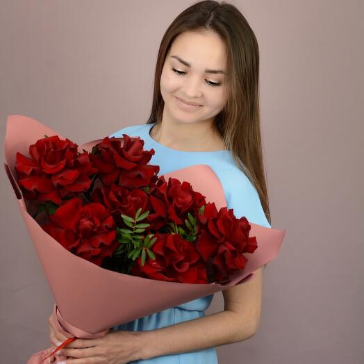 Bouquet of red French roses
