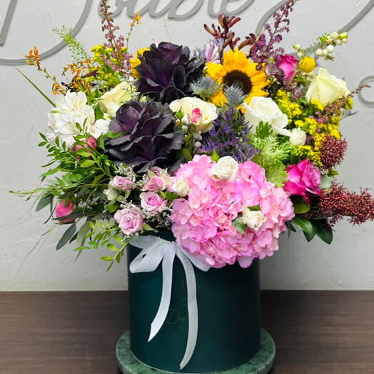 Flower box arrangement Bright beauty