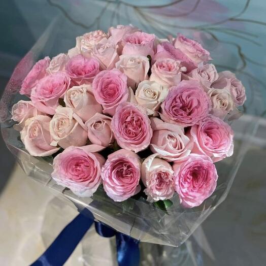 Bouquet of pink roses and peony roses