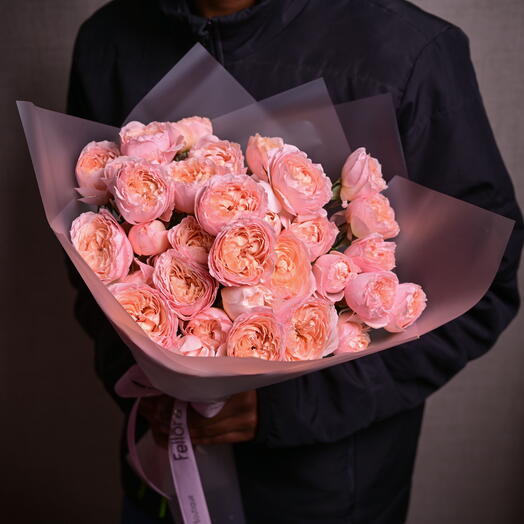 11 Julietta Spray Rose Bouquet-5688