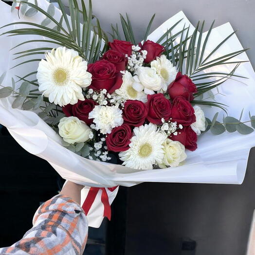 White and Red Bouquet