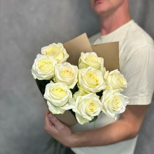 Elegant Mono bouquet of 9 White Roses