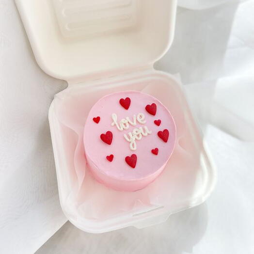 I love you cake minimalist in Pink base