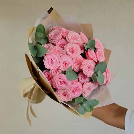 9 Pink Spray Roses