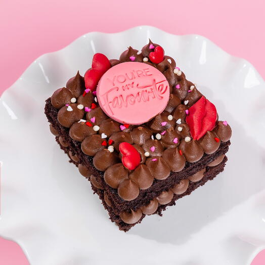 Valentine s / Galentine s chocolate fudge cake