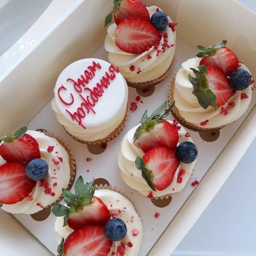 Vanilla cupcakes, 6 pieces for mom, girlfriend, wife, girlfriend, girl