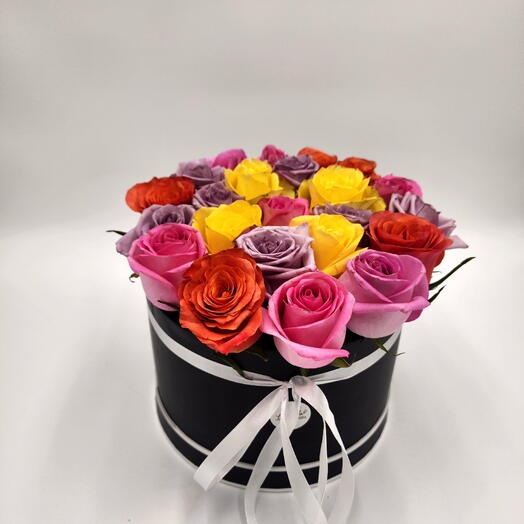 Mixed Roses Flower Box