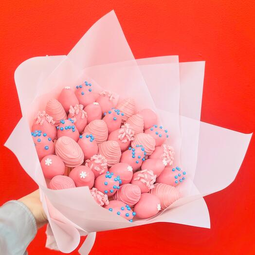 Букет клубники в шоколаде «StrawPink» (36 штук)