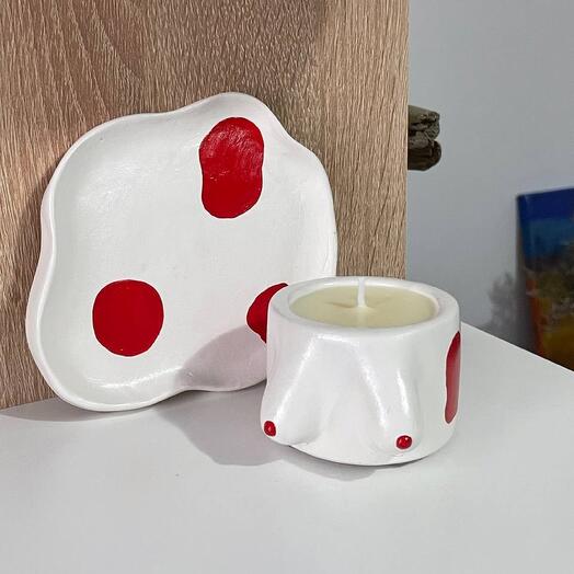 Свеча с ароматом «пряная айва» ·K14·