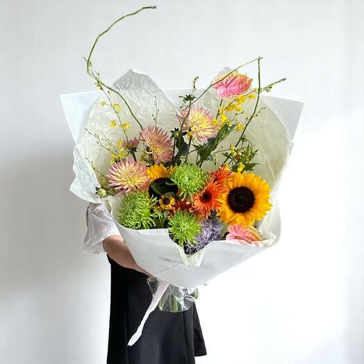 Funky Flora – Bold   Colorful Floral Bouquet