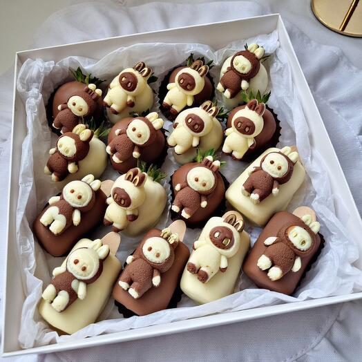 Клубника и бананы в шоколаде