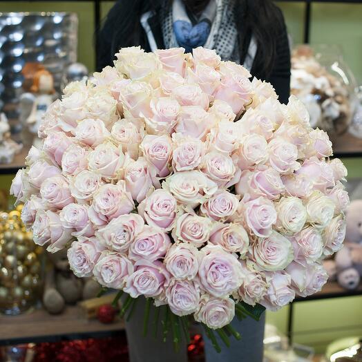 Ramo de rosas "Mondial Pink"