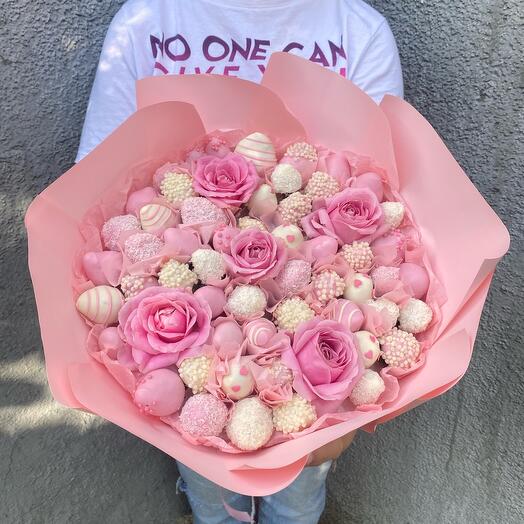 Букет из клубники в шоколаде с розами 💖💖💖 красивый с цветами