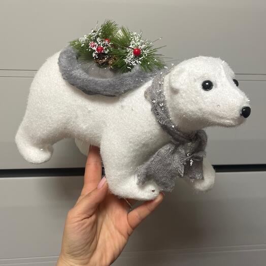 Белый медведь