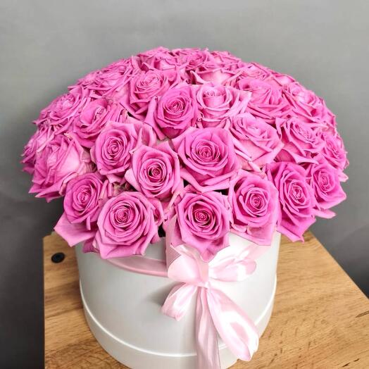 51 pink roses in a box