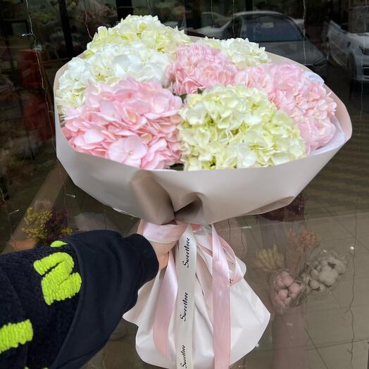 Гортензия 7 шт. В букете