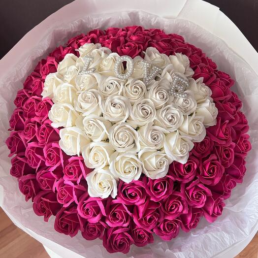 Букет из мыльных роз _ сердце для любимой