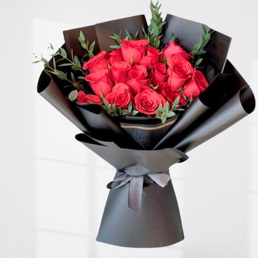 Womens day Lovely ( 15 Roses )