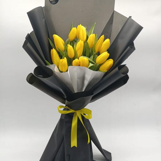 Yellow Tulip Bouquet