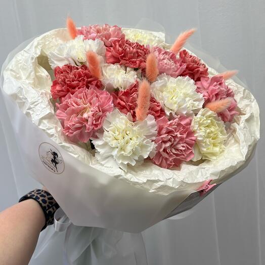 Нежный букетик с самыми стойкими цветами🩷🌸🌿