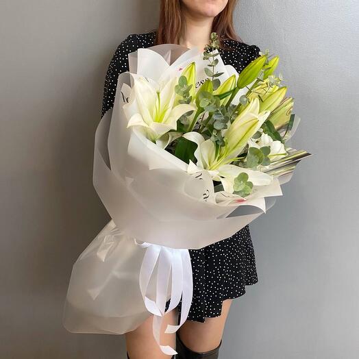 Bouquet of lilies