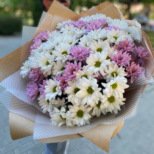 Букет из кустовых хризантем