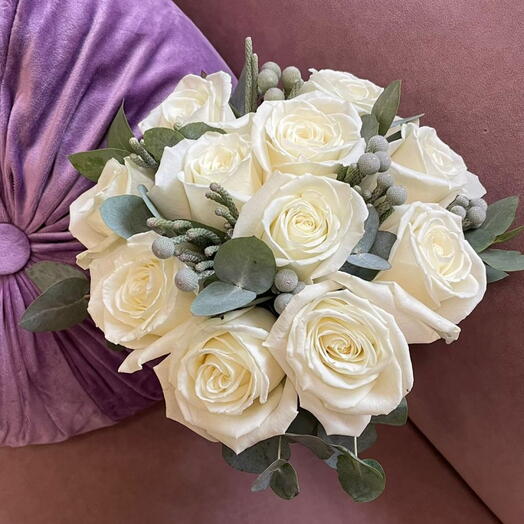 The bride's bouquet of white roses