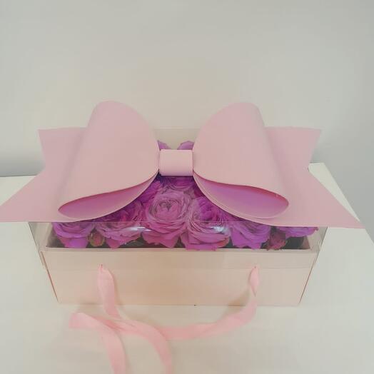 Цветы в коробке