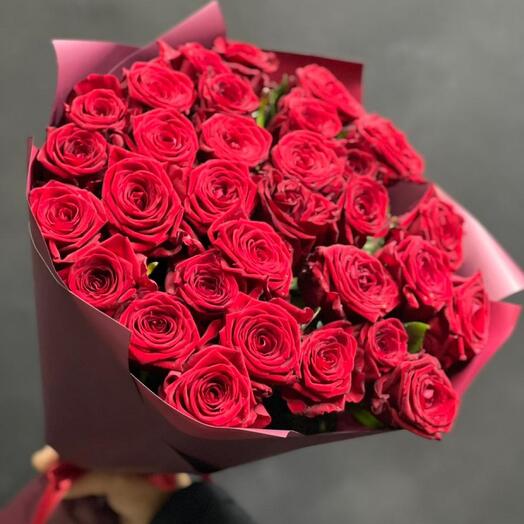 31 red Roses