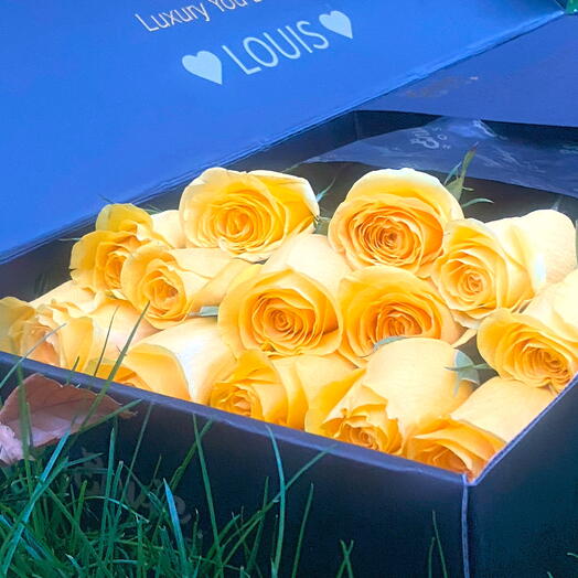 24 Yellow Roses In SIgnature Box