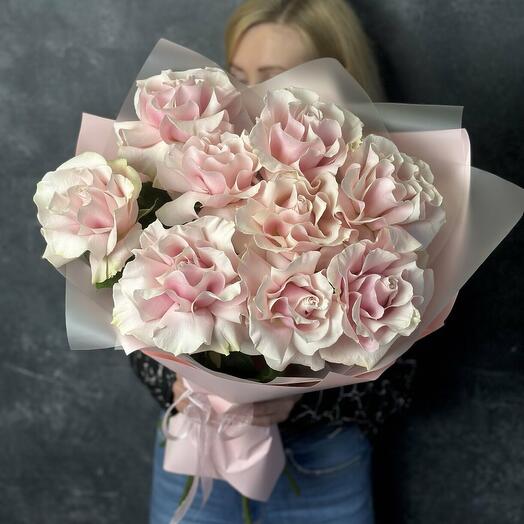 Букет из 9 розовых роз