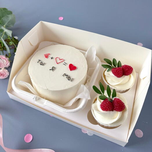 Комбо набор парню, девушке, любимому человеку, мужу,жене бенто торт  «Ты+я=мы» и 2 капкейка с мармеладной малиной