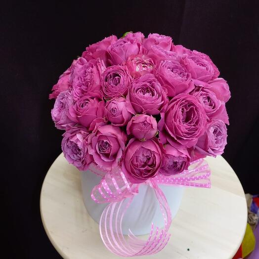 Una Caja de rosas peonías "Misty"de Bubbles