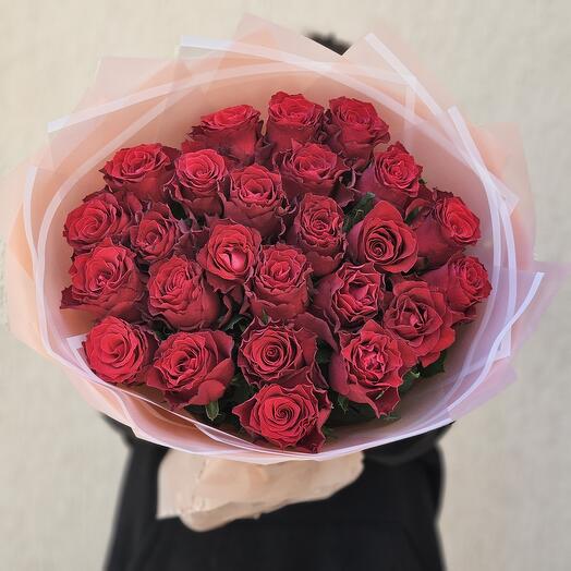 25 роз в оформлении 🌹