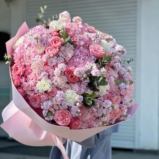 Huge Pink Bouquet