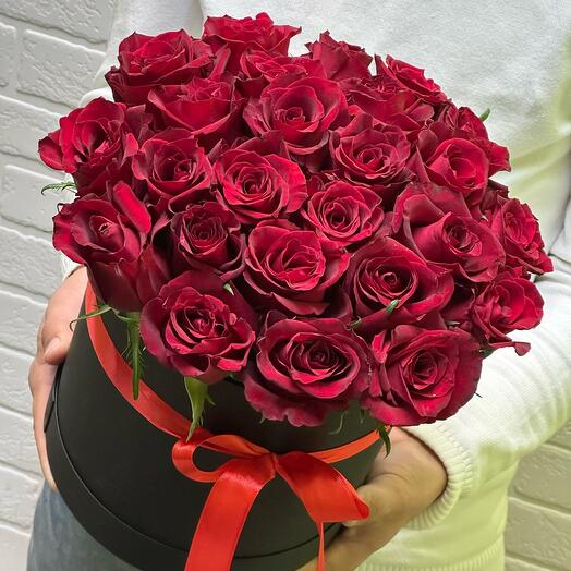 25 роза в коробке