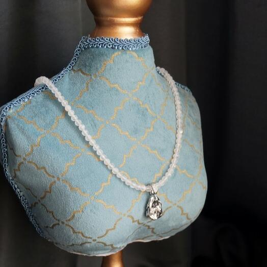 Колье из лунного камня со съёмной подвеской