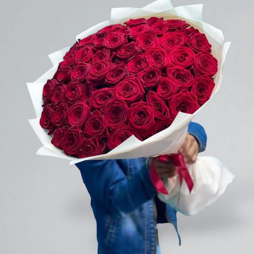 Ramo de rosas rojas