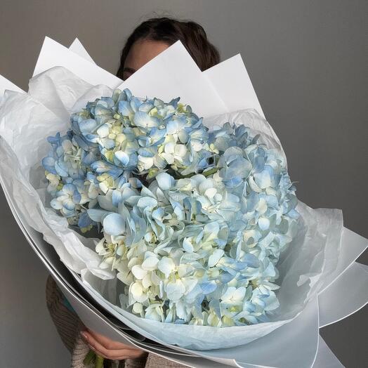 Amour Flowers