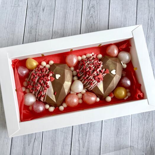 Дубайский шоколад в сердечках в подарок