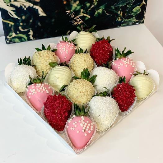 Fresa en chocolate 16pcs