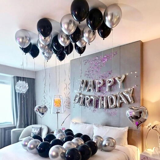 СЮРПРИЗ Комната 59 шт. серебро, черный HAPPY BIRTHDAY. Surprise Room 59 pcs