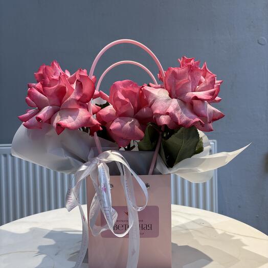 Французские розы в сумочке